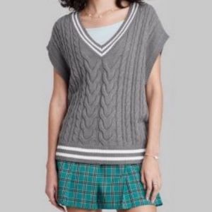 Wild Fable oversized  heather Gray Sweater Vest